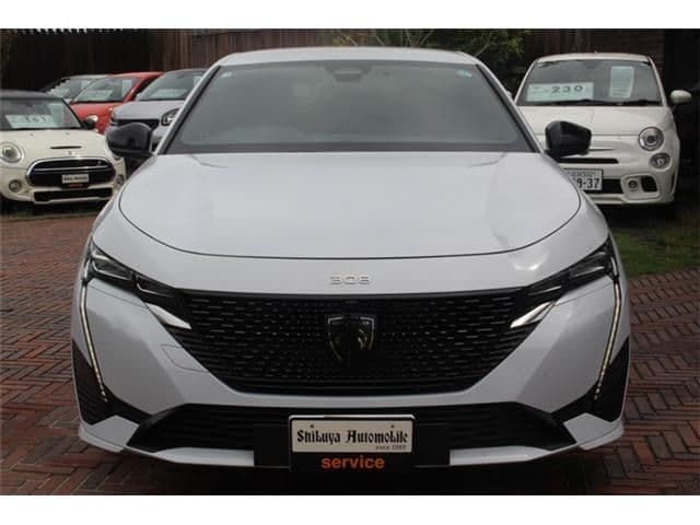 Car thumbnail 4