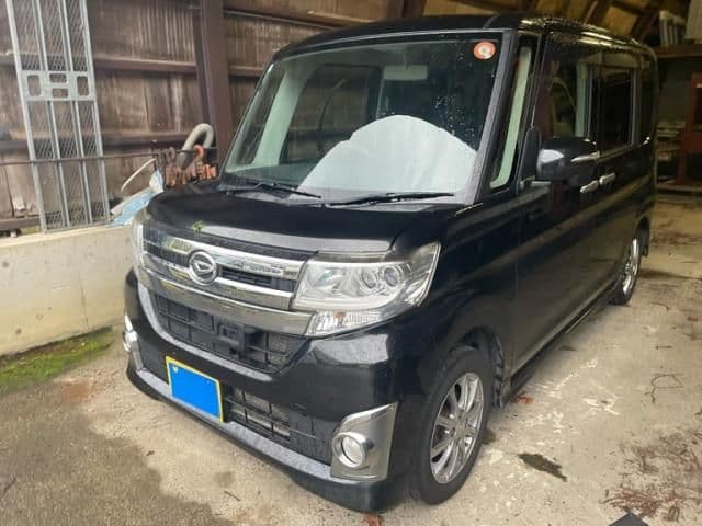 DAIHATSU TANTO CUSTOM 4WD