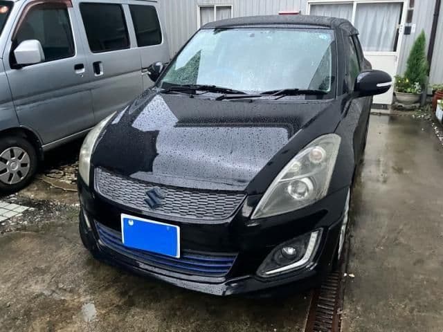 SUZUKI