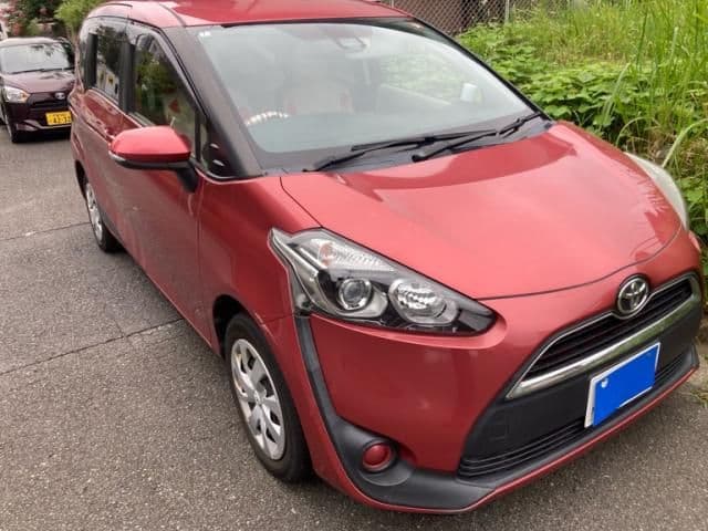 Car thumbnail 3