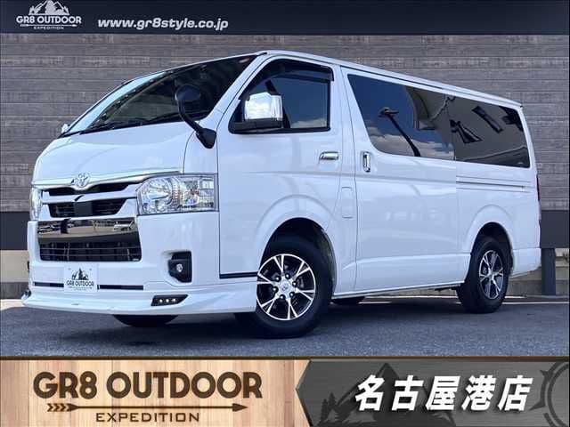 TOYOTA HIACE van 4WD
