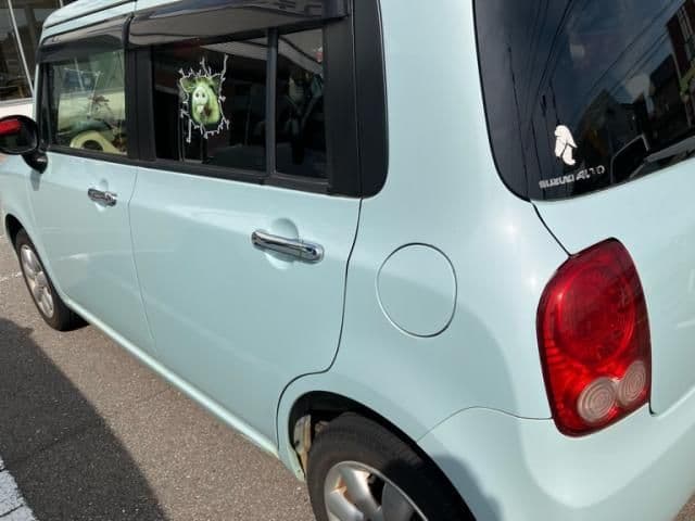 Car thumbnail 3