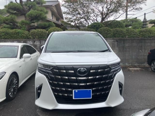 TOYOTA ALPHARD