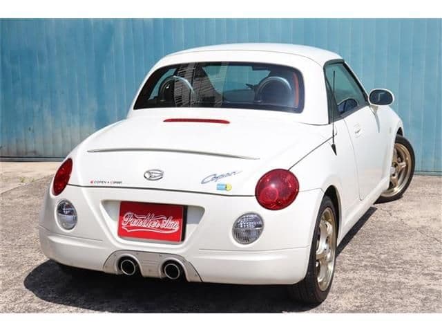 Car thumbnail 3