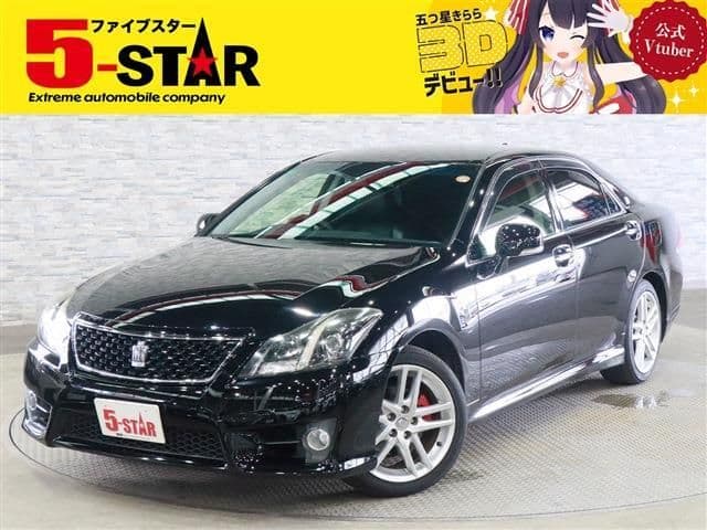TOYOTA CROWN sedan
