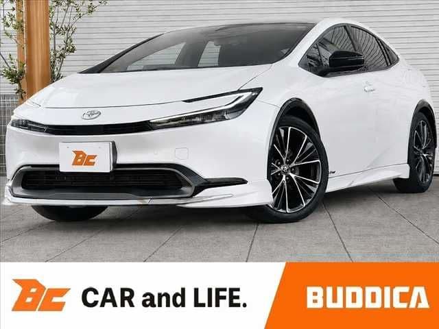 TOYOTA PRIUS 4WD