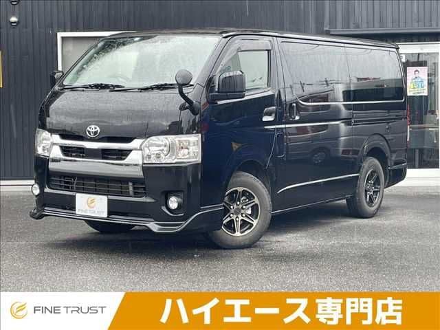 TOYOTA HIACE van 2WD