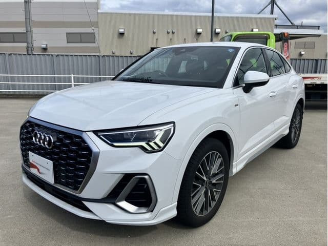 AUDI AUDI Q3 SPORTBACK