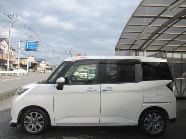 Car thumbnail 4