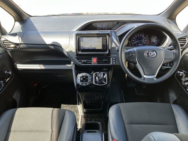 Car thumbnail 2