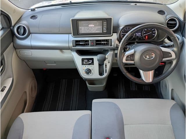 Car thumbnail 2