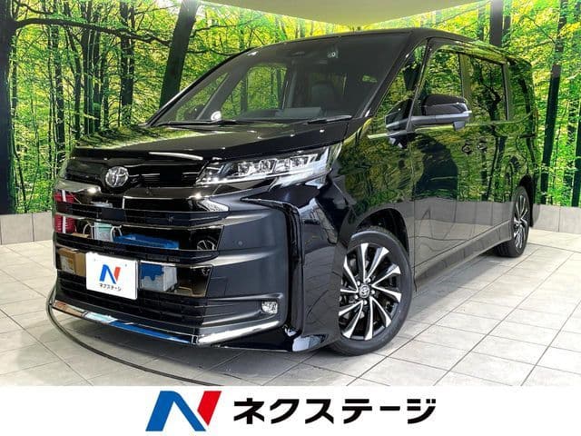TOYOTA NOAH