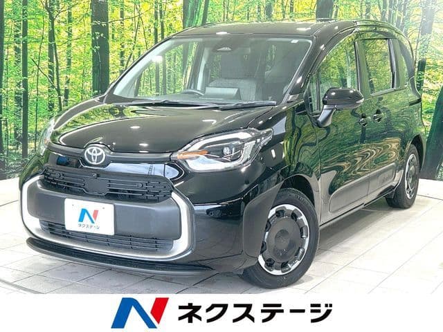 TOYOTA SIENTA HYBRID