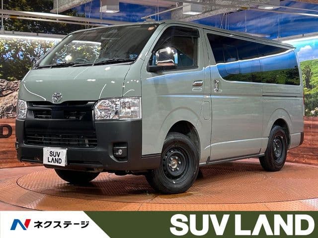 TOYOTA HIACE van 4WD