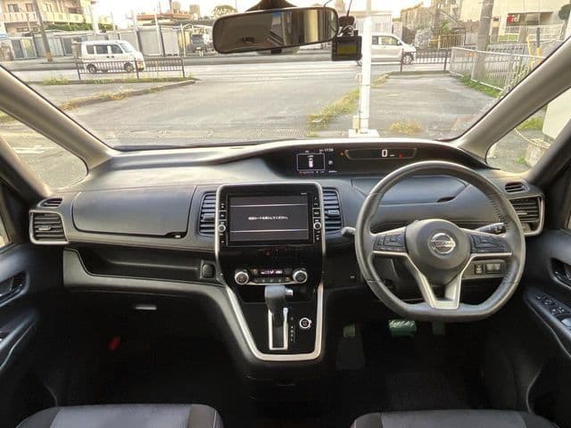 NISSAN