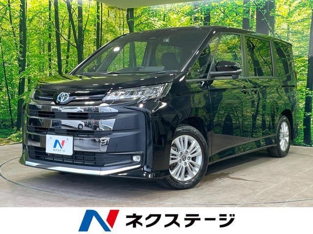 TOYOTA NOAH HYBRID
