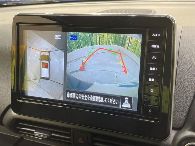 Car thumbnail 4
