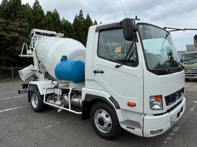 MITSUBISHI FUSOU FIGHTER