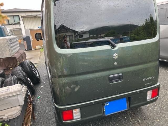 Car thumbnail 4