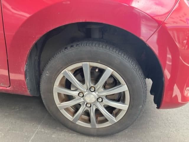 Car thumbnail 4