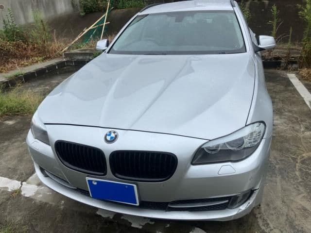 Car thumbnail 2