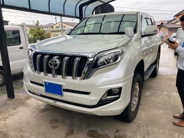 TOYOTA LANDCRUISER PRADO