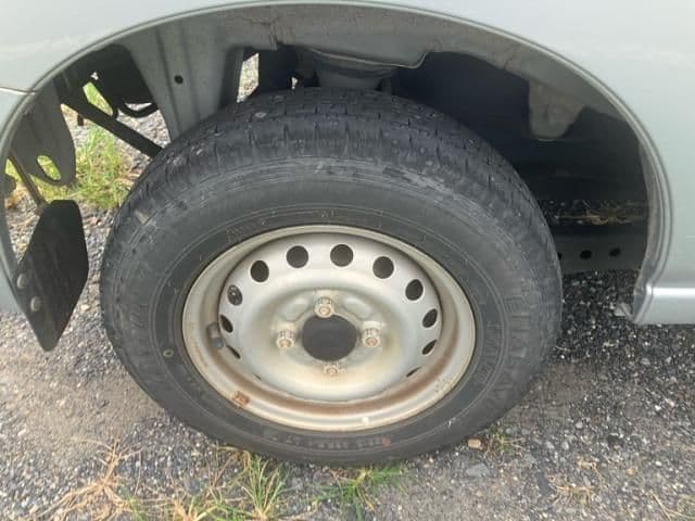 Car thumbnail 4