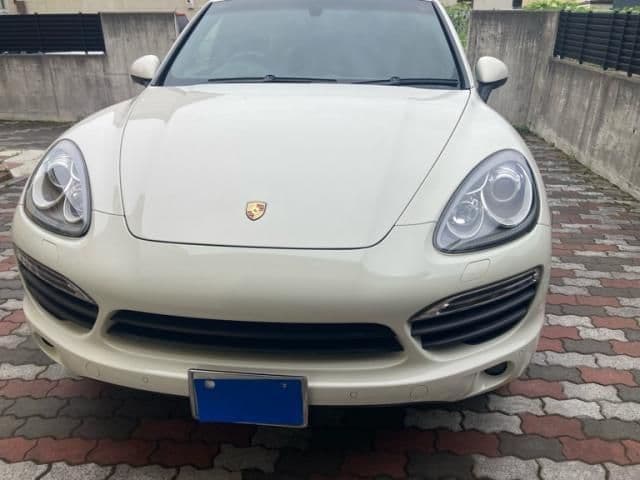 Car thumbnail 2