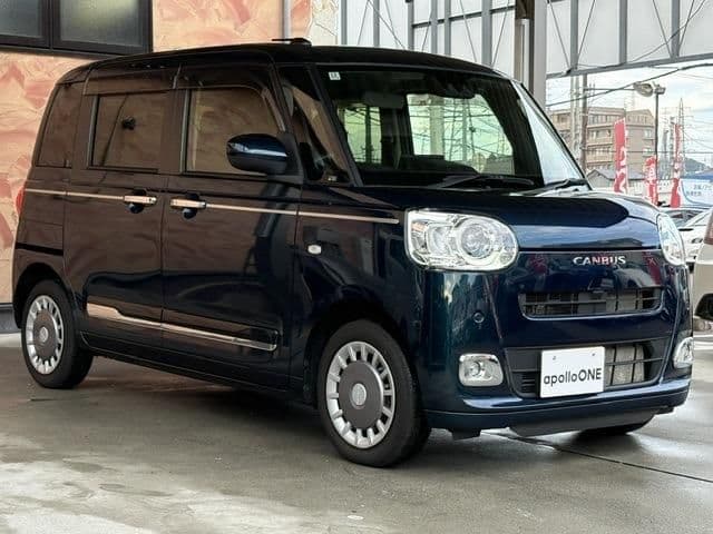 Car thumbnail 3