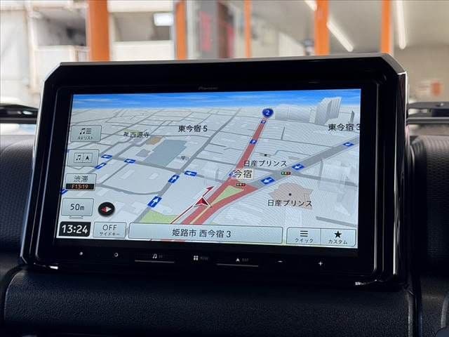 Car thumbnail 4
