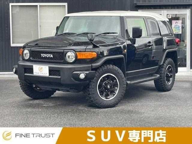 TOYOTA FJ CRUISER 4WD