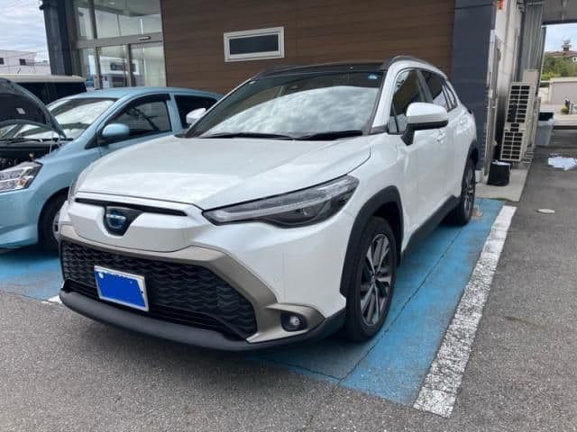 TOYOTA COROLLA CROSS HYBRID
