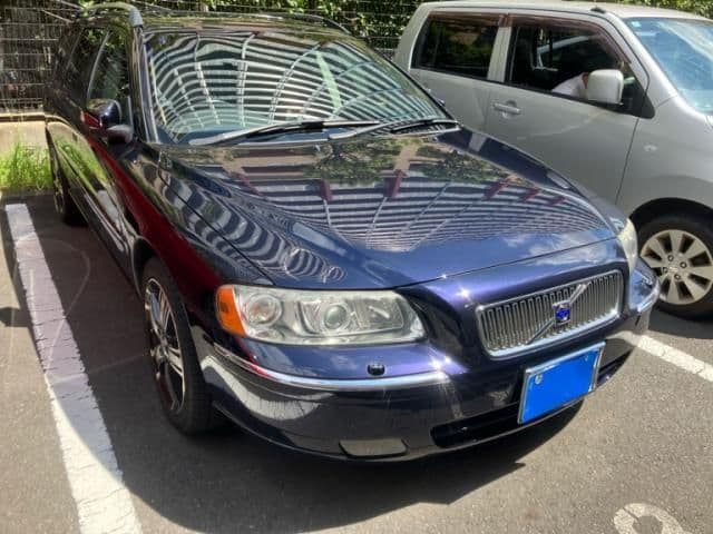 Car thumbnail 3