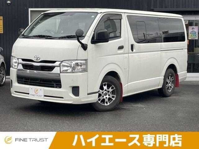 TOYOTA HIACE van 2WD