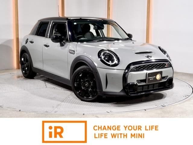 BMW MINI COOPER SD 5DOOR