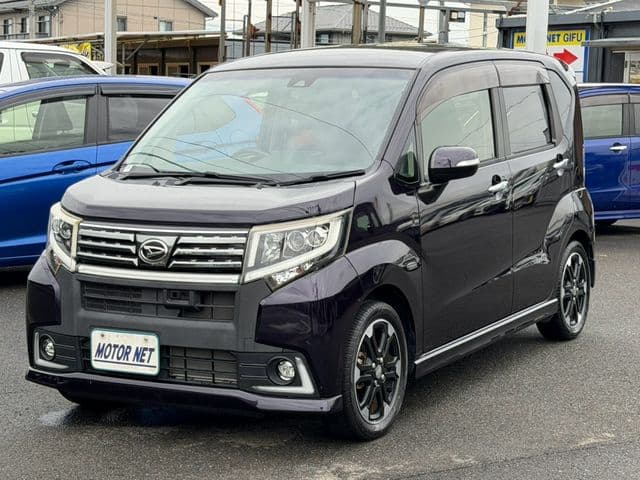DAIHATSU MOVE CUSTOM