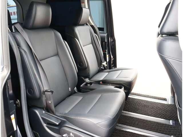 Car thumbnail 11