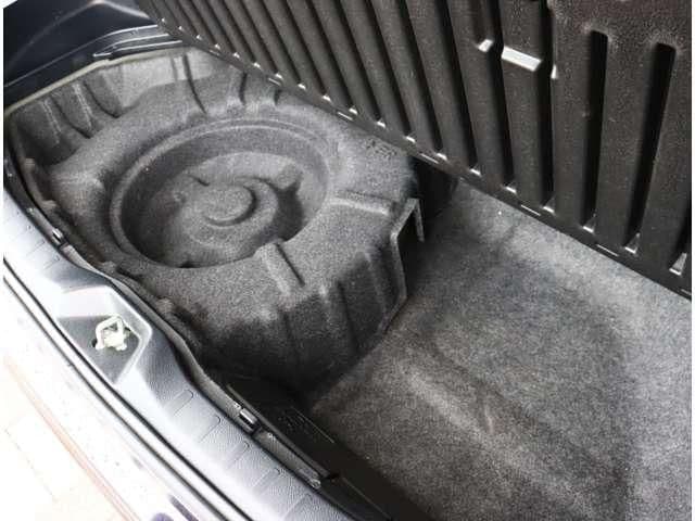 Car thumbnail 17