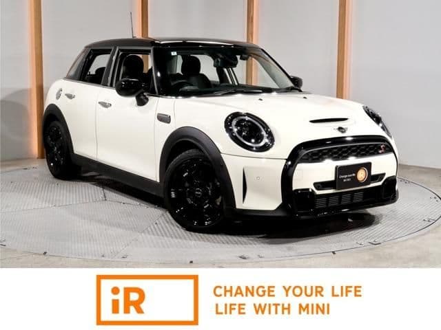 BMW MINI COOPER SD 5DOOR
