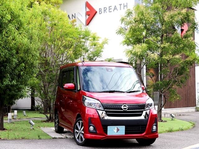 NISSAN