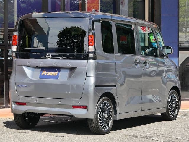 Car thumbnail 2