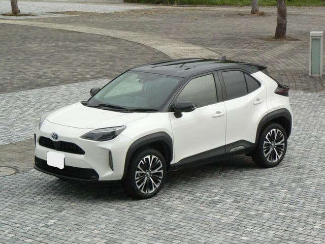 TOYOTA YARIS CROSS HYBRID