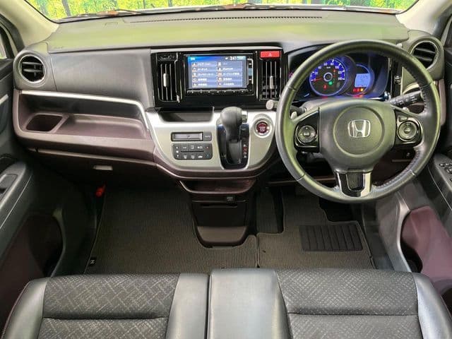Car thumbnail 2