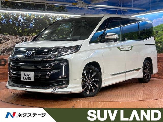 TOYOTA NOAH HYBRID