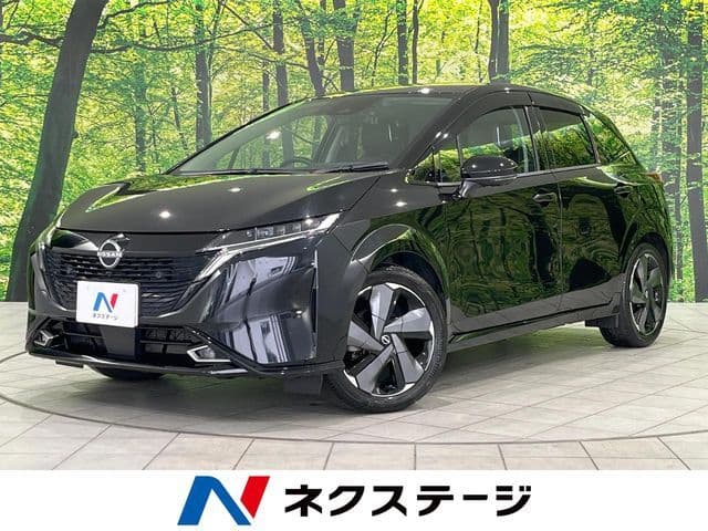 NISSAN AURA