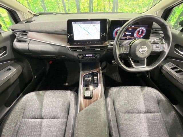 NISSAN