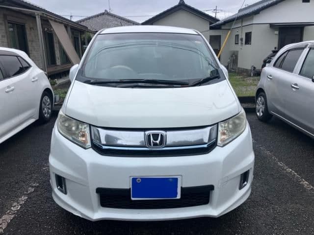 HONDA FREED Spike HYBRID