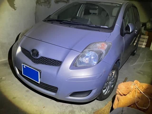 Car thumbnail 3