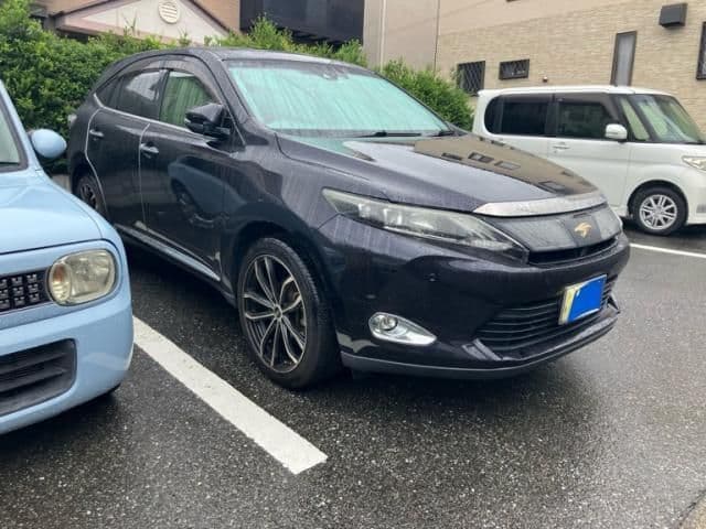 TOYOTA HARRIER 2WD