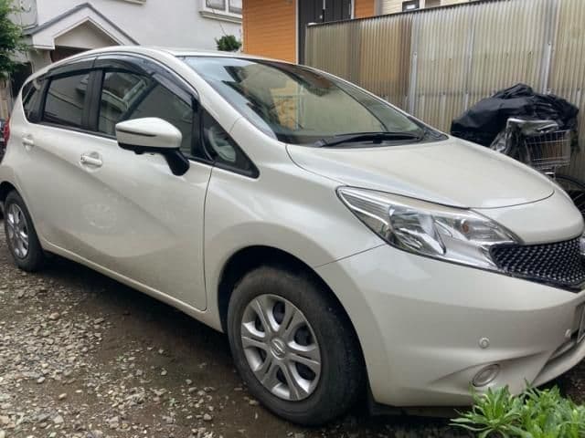 Car image 1